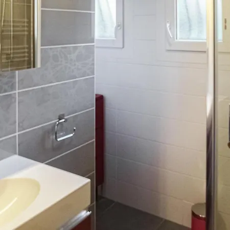 Acogedora Casa En Pierre-châtel Con Wifi Сasa de vacaciones Pierre-Chatel