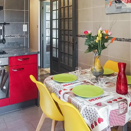 Acogedora Casa En Pierre-châtel Con Wifi